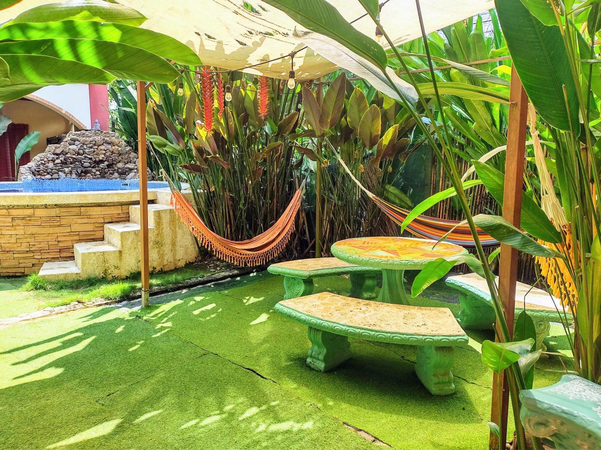 Cool Vibes Beach Hostel Dominical Buitenkant foto
