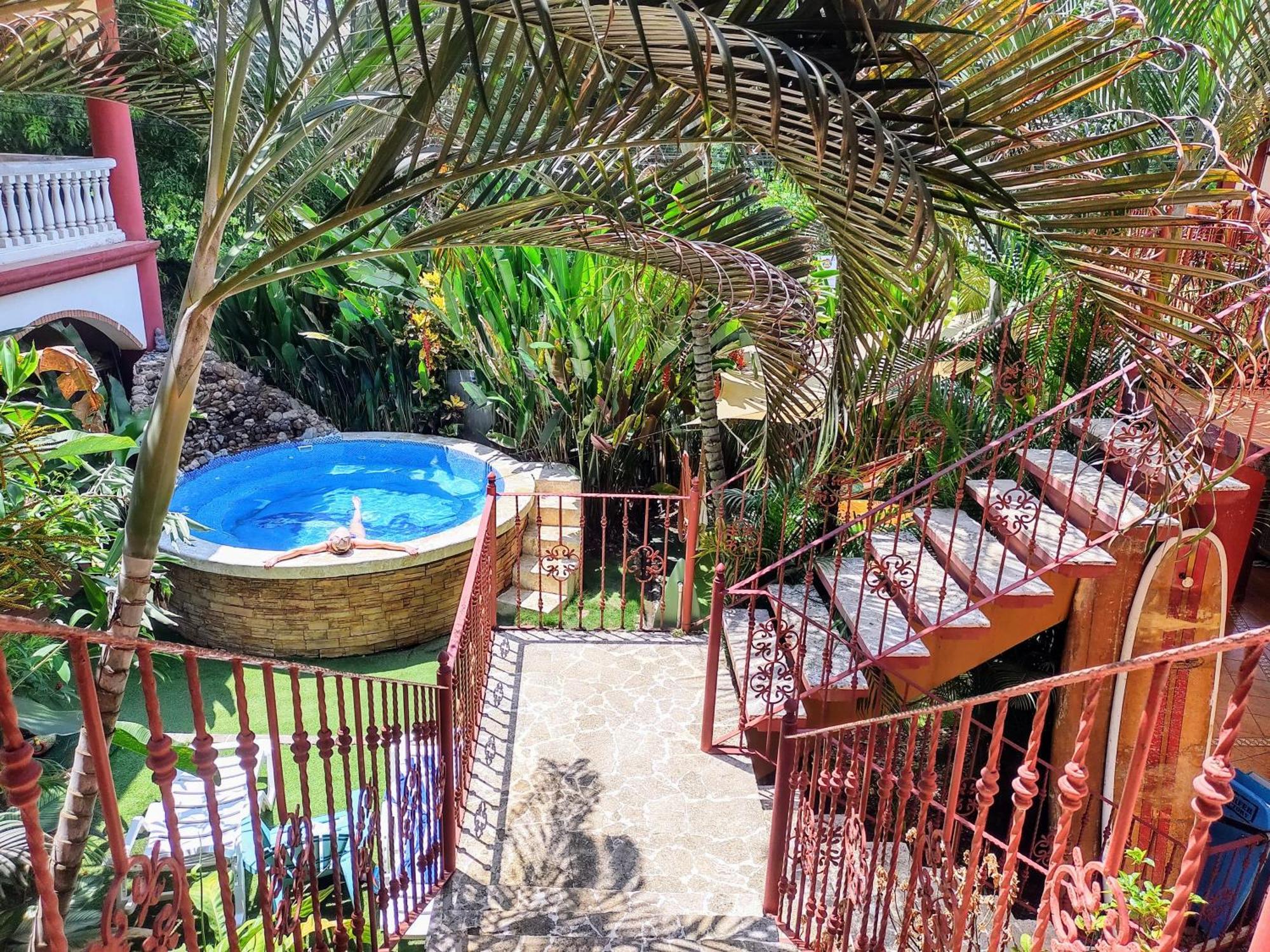 Cool Vibes Beach Hostel Dominical Buitenkant foto